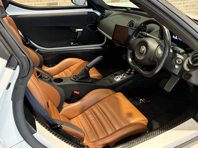 صورة 7 لـ 2019 ALFA Romeo 4C SPIDER