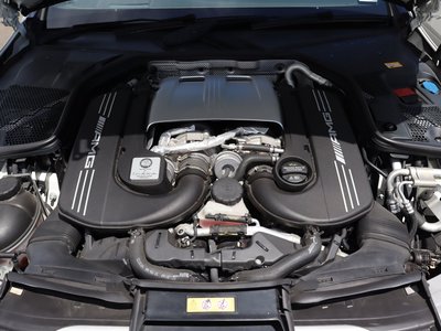 صورة 21 لـ 2016 Mercedes-BENZ C-CLASS AMG