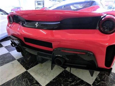 2019 Ferrari 488 PISTA — фото 12