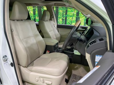 2022 Toyota LAND CRUISER PRADO 照片 8