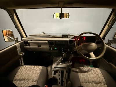 1996 Toyota LAND CRUISER 70 照片 12