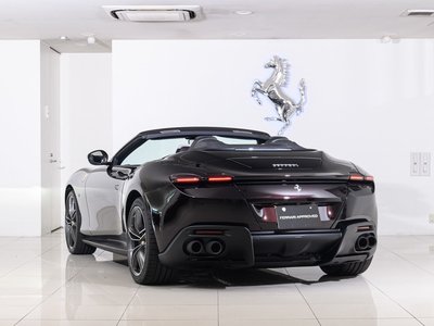 صورة 6 لـ 2026 Ferrari ROMA SPIDER