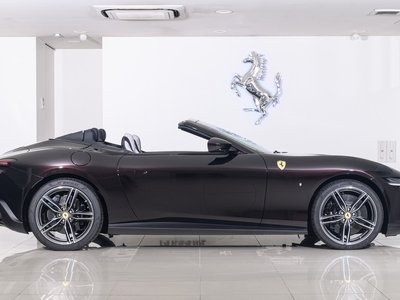 صورة 9 لـ 2026 Ferrari ROMA SPIDER
