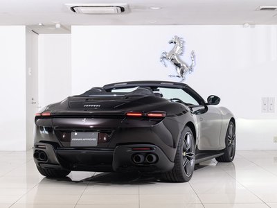 صورة 8 لـ 2026 Ferrari ROMA SPIDER