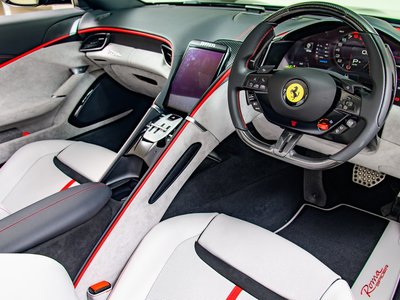 صورة 13 لـ 2026 Ferrari ROMA SPIDER