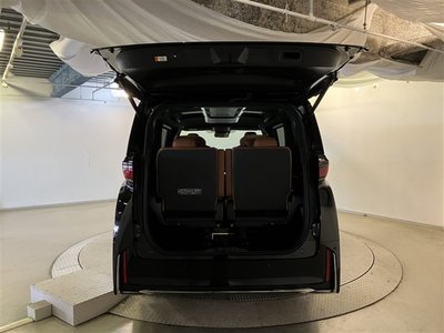 2023 Toyota VELLFIRE — фото 16