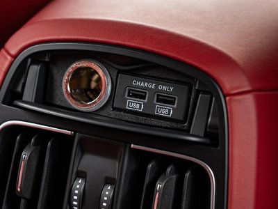 2019 Maserati LEVANTE — миниатюра 40