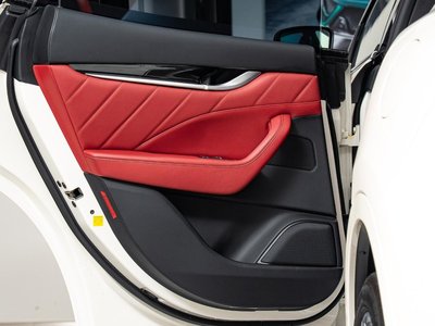 2019 Maserati LEVANTE — миниатюра 60