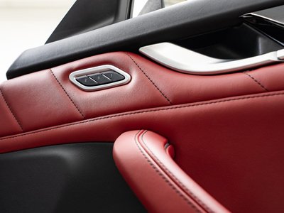 2019 Maserati LEVANTE — миниатюра 32