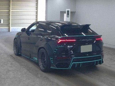 صورة مصغرة 2 لـ 2019 Lamborghini URUS