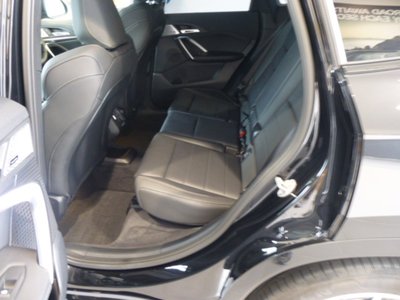 2025 BMW X1 photo 7