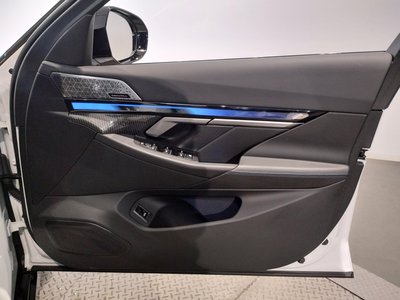 2025 BMW I5 TOURING — фото 48
