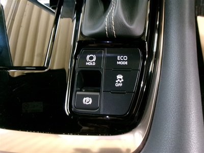 2024 Toyota ALPHARD — фото 22