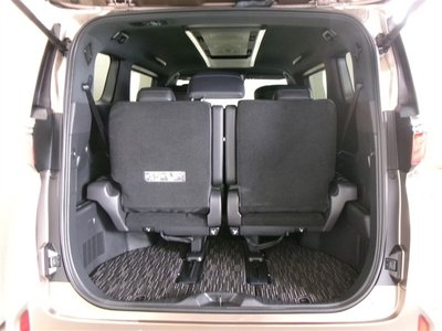 2024 Toyota ALPHARD — фото 31