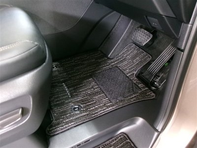 2024 Toyota ALPHARD — фото 10