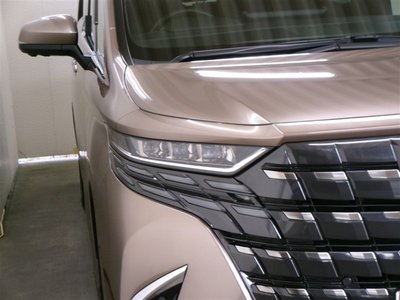2024 Toyota ALPHARD — фото 27