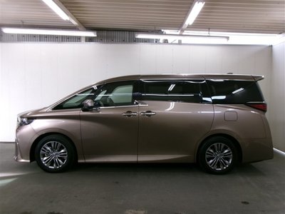 2024 Toyota ALPHARD — фото 4