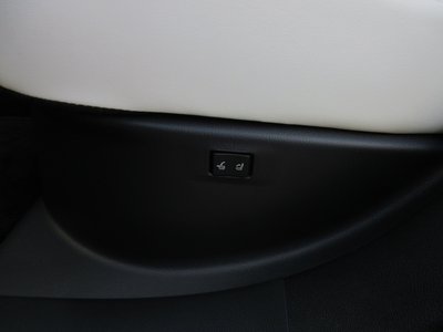صورة مصغرة 29 لـ 2025 Lexus RX