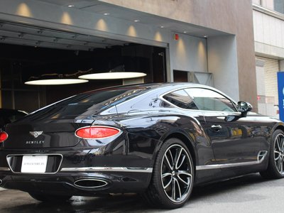 صورة 12 لـ 2018 Bentley CONTINENTAL