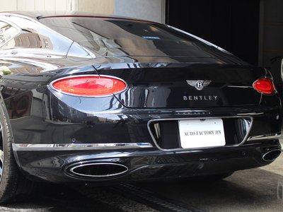 صورة 9 لـ 2018 Bentley CONTINENTAL