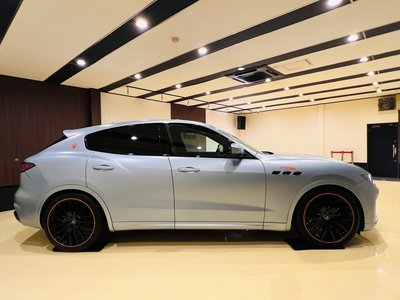 2023 Maserati LEVANTE — фото 11