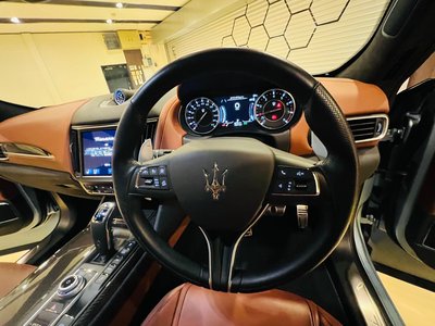 2023 Maserati LEVANTE 照片 39