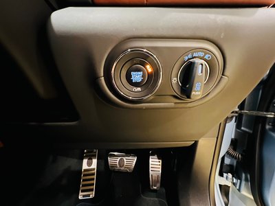 2023 Maserati LEVANTE 照片 40