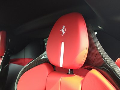 2022 Ferrari SF90 STRADALE 照片 15