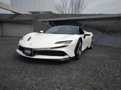2022 Ferrari SF90 STRADALE 照片 2
