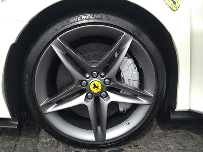 2022 Ferrari SF90 STRADALE 照片 11