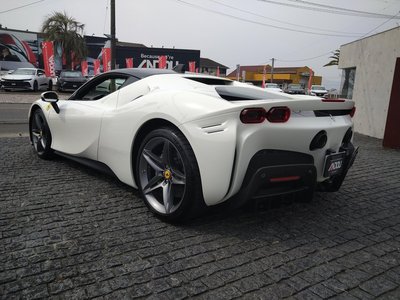 2022 Ferrari SF90 STRADALE 照片 3