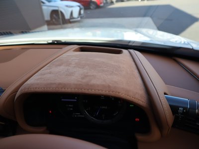 2023 Lexus LC CONVERTIBLE thumbnail 36