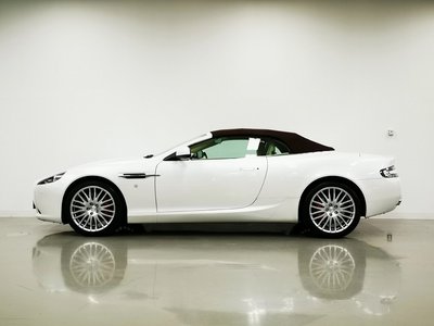 2011 Aston Martin DB9 VOLANTE 照片 26