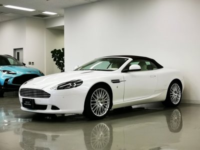 2011 Aston Martin DB9 VOLANTE 照片 24