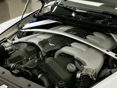 2011 Aston Martin DB9 VOLANTE 照片 21