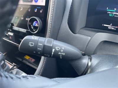 2025 Toyota ALPHARD — фото 16