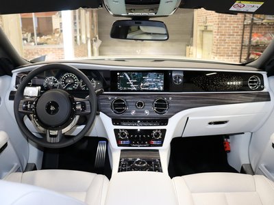 2022 ROLLS-ROYCE GHOST — фото 31