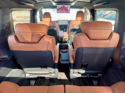 صورة 16 لـ 2025 Toyota VELLFIRE