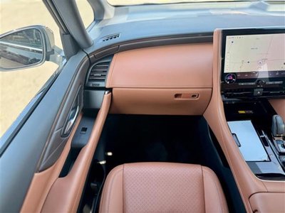 صورة 3 لـ 2025 Toyota VELLFIRE