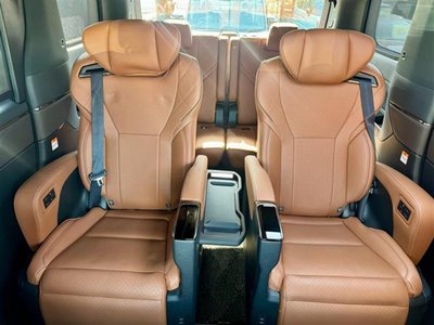 صورة 17 لـ 2025 Toyota VELLFIRE