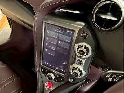 صورة مصغرة 26 لـ 2020 Mclaren 720S SPIDER