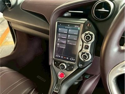 صورة مصغرة 23 لـ 2020 Mclaren 720S SPIDER