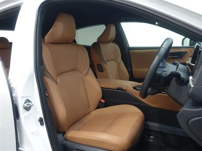 2024 Toyota CROWN SPORT 照片 28
