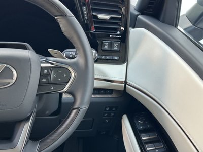 2025 Lexus LM 缩略图 17