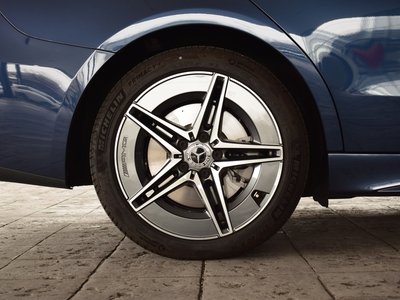 2025 Mercedes-BENZ C-CLASS photo 15