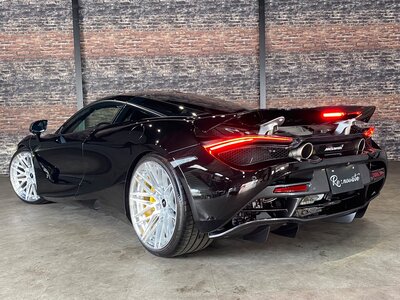 2019 Mclaren 720S thumbnail 17