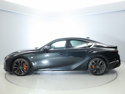 2023 Lexus IS photo 11