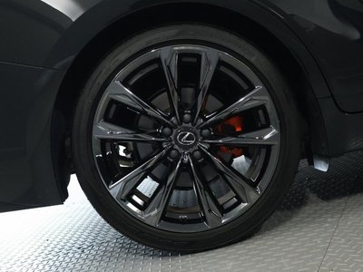 2023 Lexus IS photo 4