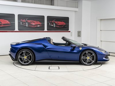2024 Ferrari 296 GTS — фото 5