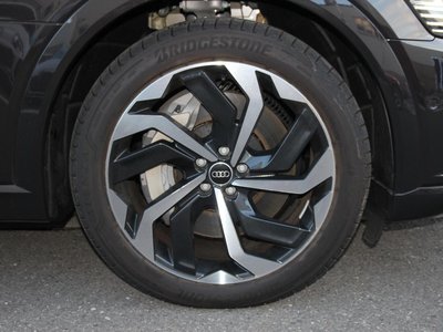 2025 AUDI Q8 E-TRON photo 11